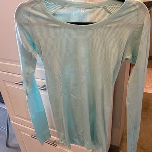 Lululemon swiftly tech long sleeve top